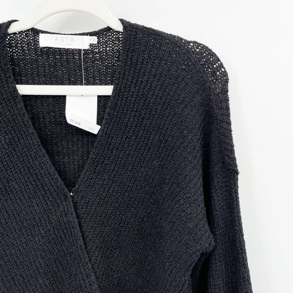 Astr V-Neck Surplice Wrap Knit Sweater Crossover Black Size M Long Sleeve - Picture 2 of 9
